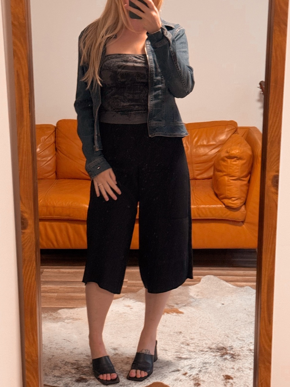 Babaton Black Wide-Leg Culotte Pant